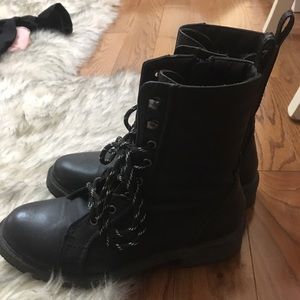 black lace up combat boots